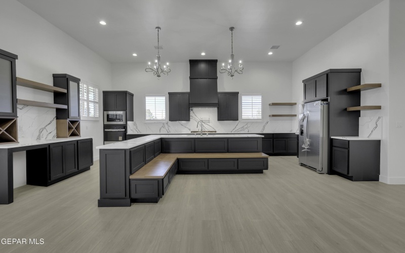 14901 HINOJOS Avenue, El Paso, TX 79938, 4 Bedrooms Bedrooms, ,3 BathroomsBathrooms,Residential,For Sale,14901 HINOJOS Avenue,0,939446