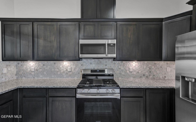 13948 Paseo Central Avenue, Horizon City, TX 79928, 3 Bedrooms Bedrooms, ,2 BathroomsBathrooms,Residential,For Sale,13948 Paseo Central Avenue,0,939452