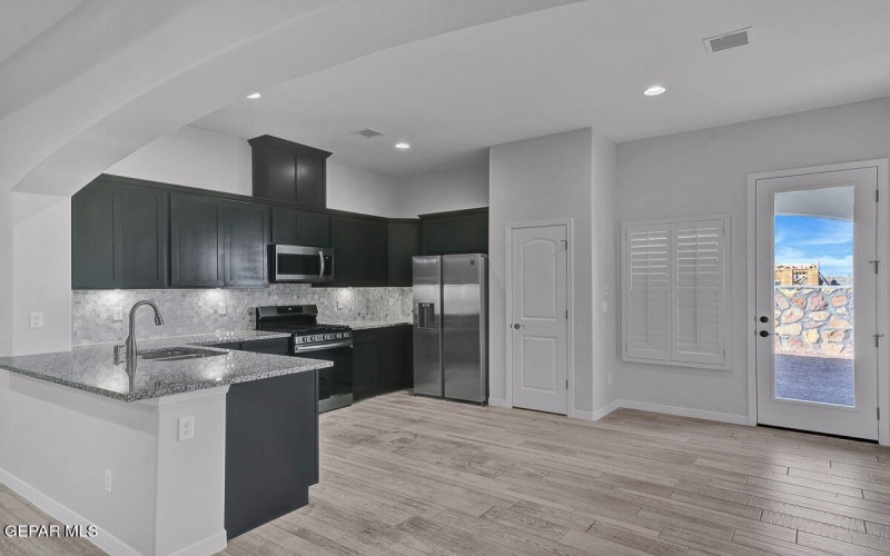 13948 Paseo Central Avenue, Horizon City, TX 79928, 3 Bedrooms Bedrooms, ,2 BathroomsBathrooms,Residential,For Sale,13948 Paseo Central Avenue,0,939452