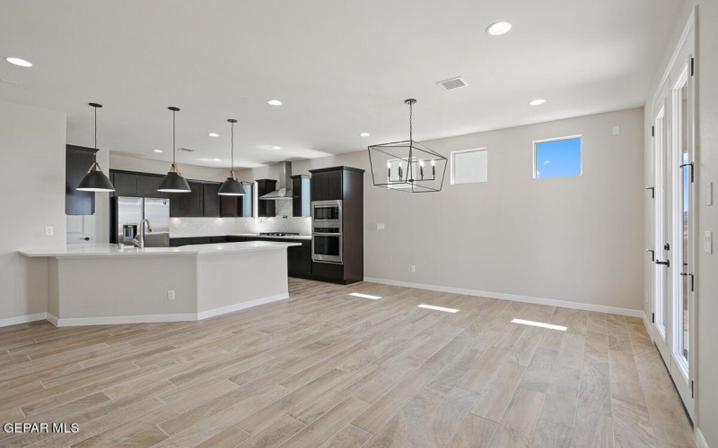 292 Emerald Dust Place, El Paso, TX 79928, 4 Habitaciones Habitaciones , ,3 BañosBaños,Residential,En Venta,292 Emerald Dust Place,0,939468