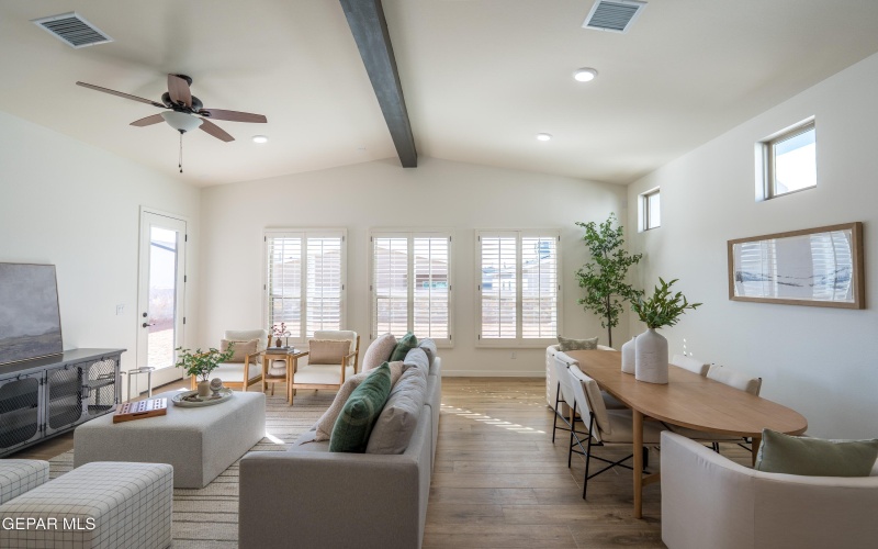 13889 Paseo Celeste Drive, El Paso, TX 79928, 3 Bedrooms Bedrooms, ,2 BathroomsBathrooms,Residential,For Sale,13889 Paseo Celeste Drive,0,939474