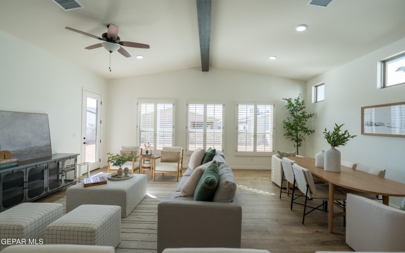 13889 Paseo Celeste Drive, El Paso, TX 79928, 3 Bedrooms Bedrooms, ,2 BathroomsBathrooms,Residential,For Sale,13889 Paseo Celeste Drive,0,939474