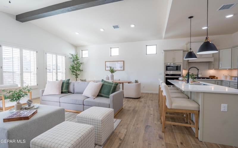 13889 Paseo Celeste Drive, El Paso, TX 79928, 3 Bedrooms Bedrooms, ,2 BathroomsBathrooms,Residential,For Sale,13889 Paseo Celeste Drive,0,939474