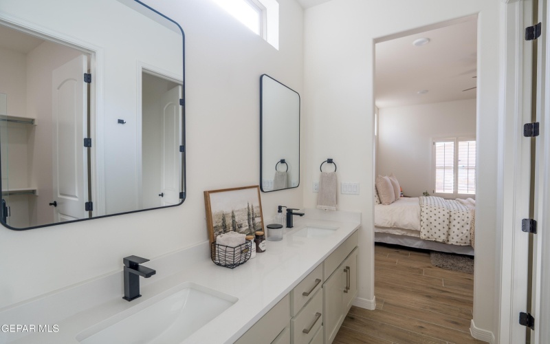 13889 Paseo Celeste Drive, El Paso, TX 79928, 3 Bedrooms Bedrooms, ,2 BathroomsBathrooms,Residential,For Sale,13889 Paseo Celeste Drive,0,939474