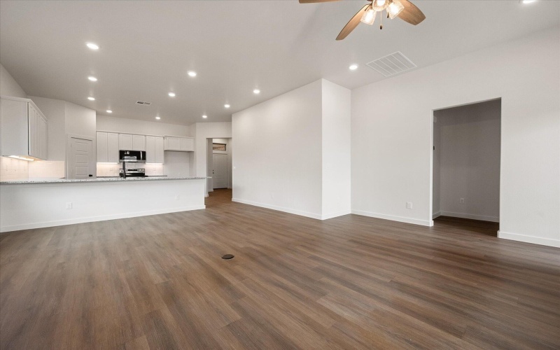 3029 137th Street, Lubbock, TX 79423, 3 Bedrooms Bedrooms, ,2 BathroomsBathrooms,Residential,For Sale,3029 137th Street,0,202602903