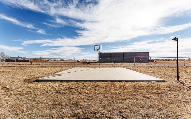 5812 E County Rd 6400, Lubbock, TX 79403, 4 Habitaciones Habitaciones , ,5 BañosBaños,Residential,En Venta,5812 E County Rd 6400,0,202602943