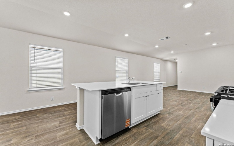 10729 Dazzle, San Antonio, TX 78252, 3 Habitaciones Habitaciones , ,2 BañosBaños,Residential,En Venta,10729 Dazzle,0,1946243