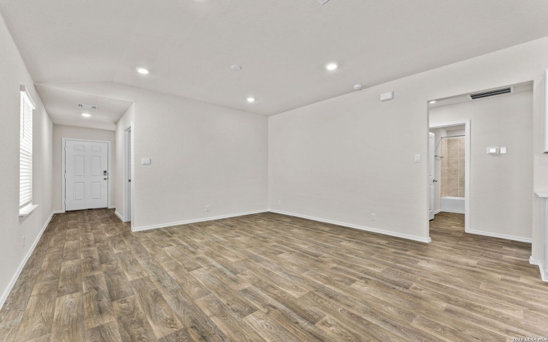 10729 Dazzle, San Antonio, TX 78252, 3 Habitaciones Habitaciones , ,2 BañosBaños,Residential,En Venta,10729 Dazzle,0,1946243