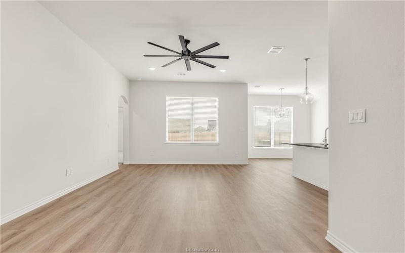 3176 Margaret Rudder Parkway, Bryan, TX 77808, 4 Bedrooms Bedrooms, ,2 BathroomsBathrooms,Residential,For Sale,3176 Margaret Rudder Parkway,0,26002571