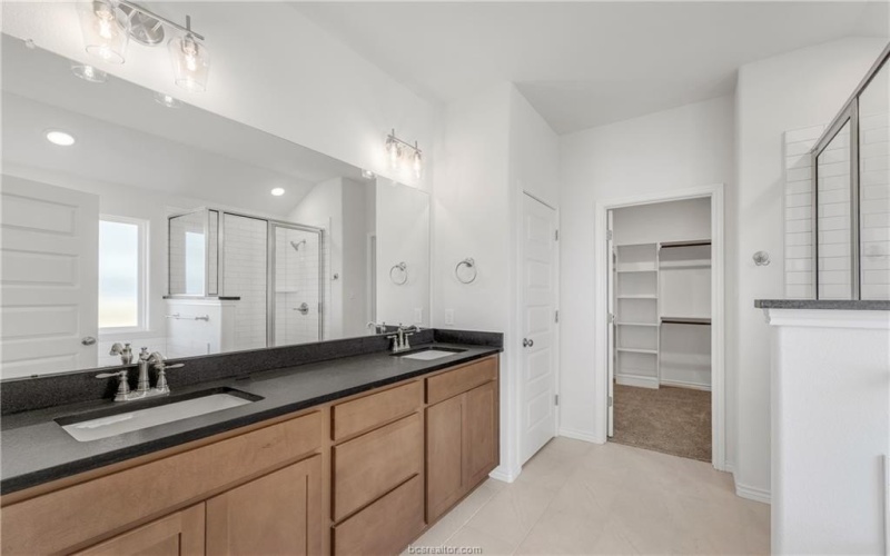 3176 Margaret Rudder Parkway, Bryan, TX 77808, 4 Bedrooms Bedrooms, ,2 BathroomsBathrooms,Residential,For Sale,3176 Margaret Rudder Parkway,0,26002571