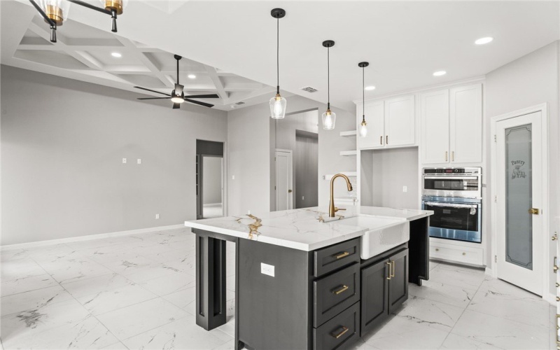 2080 Isabella Drive, Kingsville, TX 78363, 3 Bedrooms Bedrooms, ,2 BathroomsBathrooms,Residential,For Sale,2080 Isabella Drive,0,472769