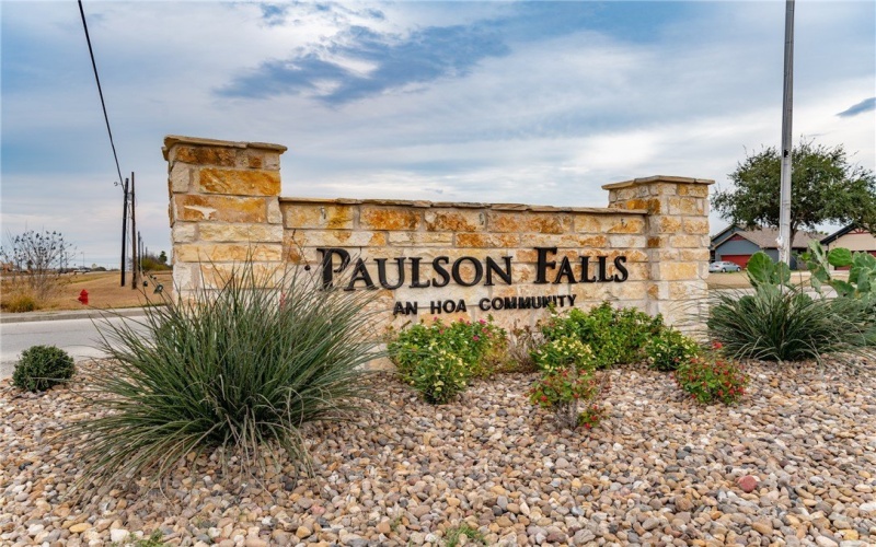 2080 Isabella Drive, Kingsville, TX 78363, 3 Bedrooms Bedrooms, ,2 BathroomsBathrooms,Residential,For Sale,2080 Isabella Drive,0,472769