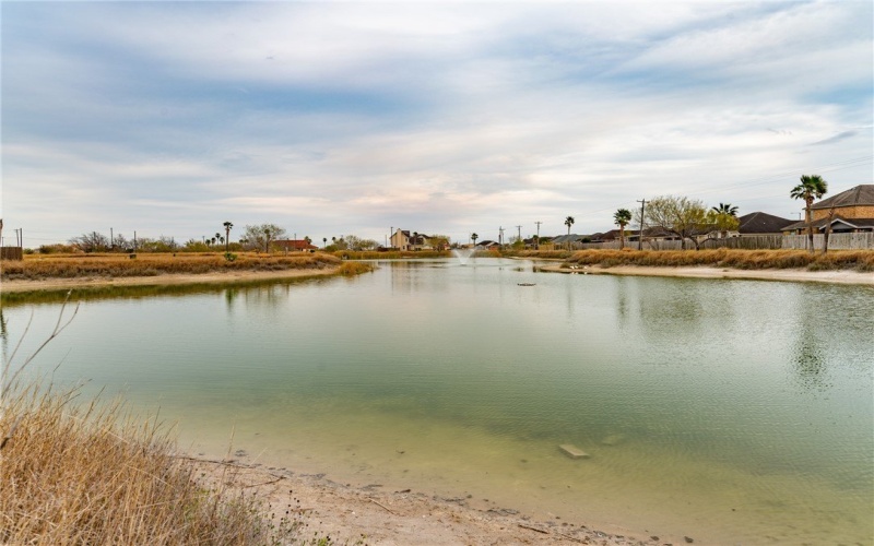 2080 Isabella Drive, Kingsville, TX 78363, 3 Bedrooms Bedrooms, ,2 BathroomsBathrooms,Residential,For Sale,2080 Isabella Drive,0,472769