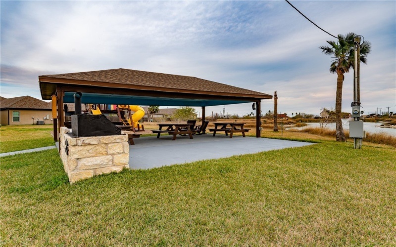 2080 Isabella Drive, Kingsville, TX 78363, 3 Bedrooms Bedrooms, ,2 BathroomsBathrooms,Residential,For Sale,2080 Isabella Drive,0,472769