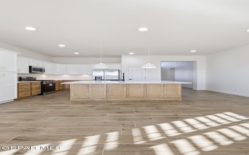 13355 Jeff Winton Drive, El Paso, TX 79928, 4 Bedrooms Bedrooms, ,2 BathroomsBathrooms,Residential,For Sale,13355 Jeff Winton Drive,0,939483