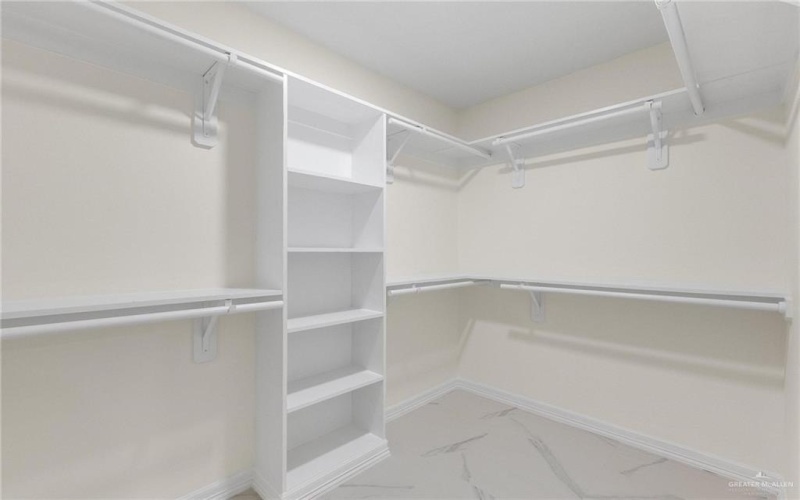 2700 Stevia Drive, Weslaco, TX 78596, 3 Bedrooms Bedrooms, ,2 BathroomsBathrooms,Residential,For Sale,2700 Stevia Drive,0,497452