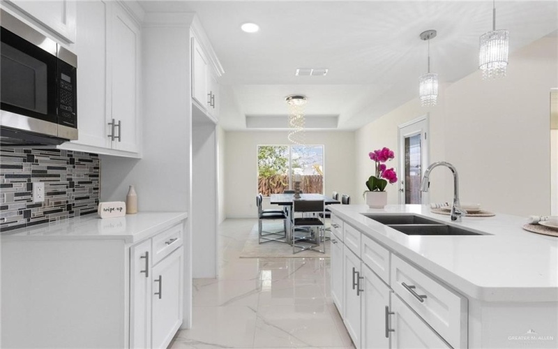 2700 Stevia Drive, Weslaco, TX 78596, 3 Bedrooms Bedrooms, ,2 BathroomsBathrooms,Residential,For Sale,2700 Stevia Drive,0,497452