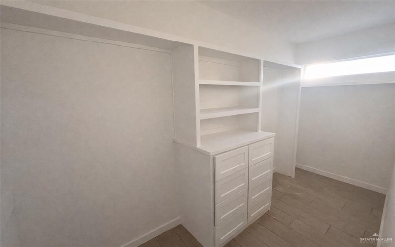 2813 N Alyna Avenue, Edinburg, TX 78541, 3 Habitaciones Habitaciones , ,2 BañosBaños,Residential,En Venta,2813 N Alyna Avenue,0,497474