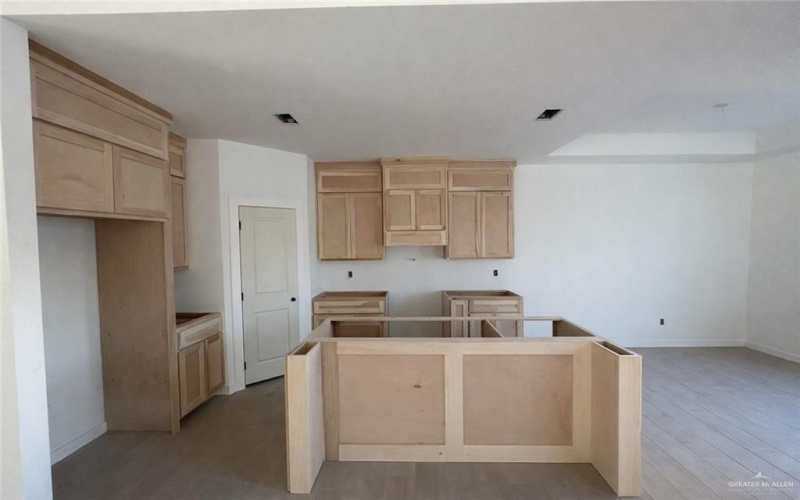 2817 N Alyna Avenue, Edinburg, TX 78541, 3 Habitaciones Habitaciones , ,2 BañosBaños,Residential,En Venta,2817 N Alyna Avenue,0,497477