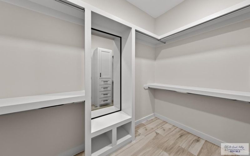 715 BEANKA DR, LA FERIA, TX 78559, 4 Bedrooms Bedrooms, ,3 BathroomsBathrooms,Residential,For Sale,715 BEANKA DR,0,29771261