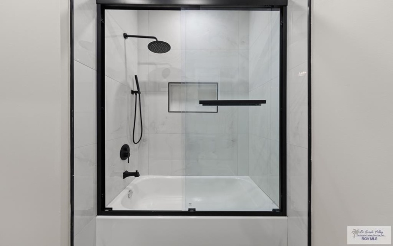 715 BEANKA DR, LA FERIA, TX 78559, 4 Bedrooms Bedrooms, ,3 BathroomsBathrooms,Residential,For Sale,715 BEANKA DR,0,29771261