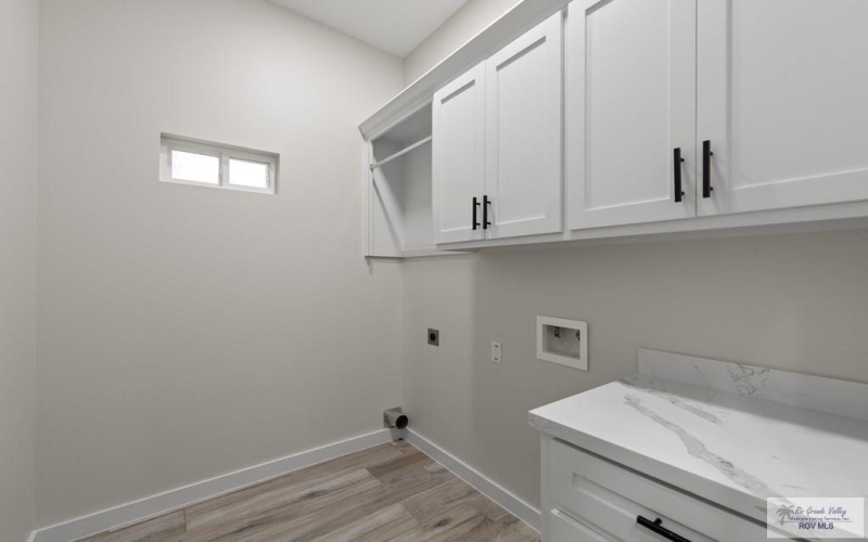 715 BEANKA DR, LA FERIA, TX 78559, 4 Bedrooms Bedrooms, ,3 BathroomsBathrooms,Residential,For Sale,715 BEANKA DR,0,29771261