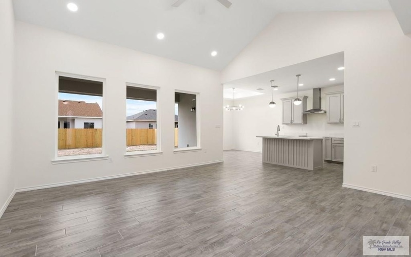 17929 REDWOOD ST, COMBES, TX 78552, 3 Habitaciones Habitaciones , ,2 BañosBaños,Residential,En Venta,17929 REDWOOD ST,0,29771561