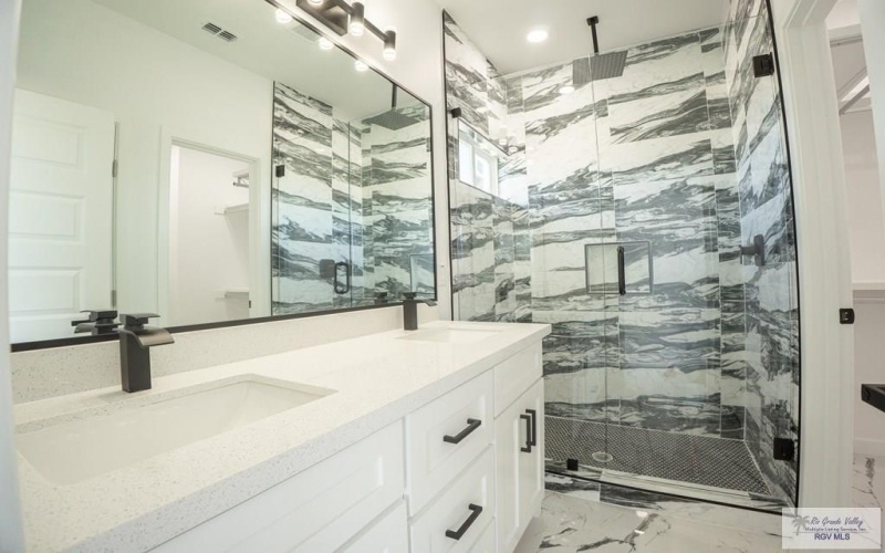 810 OLIVIA DR lot: 3, MERCEDES, TX 78570, 3 Habitaciones Habitaciones , ,2 BañosBaños,Residential,En Venta,810 OLIVIA DR lot: 3,0,29772428