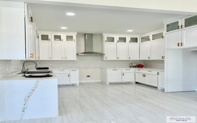 6108 MACKENNA DR, BROWNSVILLE, TX 78526, 4 Bedrooms Bedrooms, ,3 BathroomsBathrooms,Residential,For Sale,6108 MACKENNA DR,0,29772452