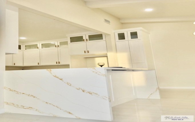 6108 MACKENNA DR, BROWNSVILLE, TX 78526, 4 Bedrooms Bedrooms, ,3 BathroomsBathrooms,Residential,For Sale,6108 MACKENNA DR,0,29772452