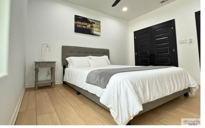 406 W 9TH ST. unit: Front Unit, LOS FRESNOS, TX 78566, 3 Habitaciones Habitaciones , ,2 BañosBaños,Residential Multi Family,En Venta,406 W 9TH ST. unit: Front Unit,0,29772458