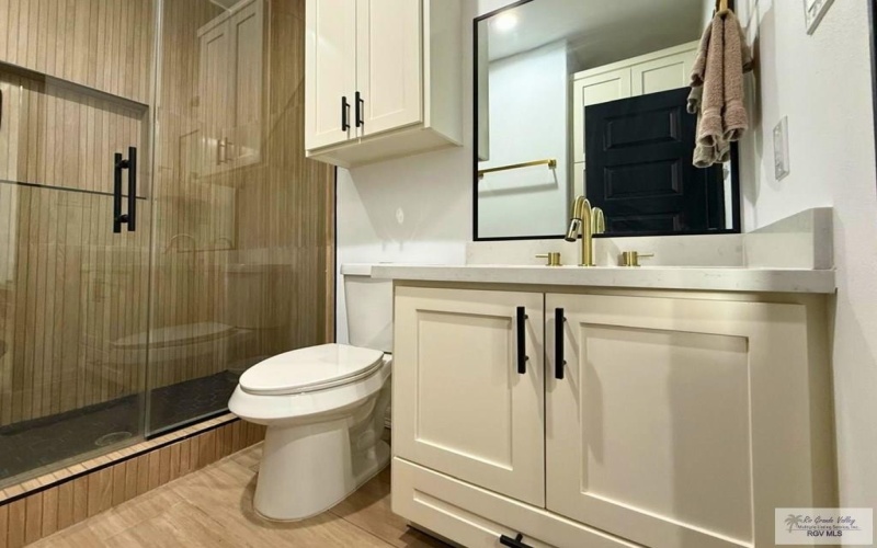 406 W 9TH ST. unit: Front Unit, LOS FRESNOS, TX 78566, 3 Habitaciones Habitaciones , ,2 BañosBaños,Residential Multi Family,En Venta,406 W 9TH ST. unit: Front Unit,0,29772458