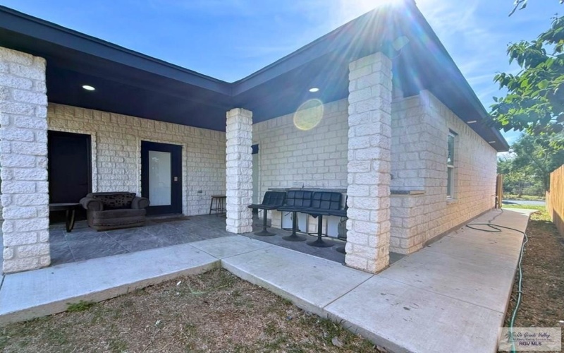 406 W 9TH ST. unit: Front Unit, LOS FRESNOS, TX 78566, 3 Habitaciones Habitaciones , ,2 BañosBaños,Residential Multi Family,En Venta,406 W 9TH ST. unit: Front Unit,0,29772458