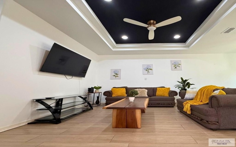 406 W 9TH ST. unit: Front Unit, LOS FRESNOS, TX 78566, 3 Habitaciones Habitaciones , ,2 BañosBaños,Residential Multi Family,En Venta,406 W 9TH ST. unit: Front Unit,0,29772458