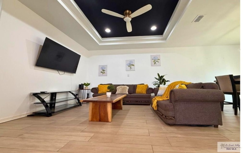 406 W 9TH ST. unit: Front Unit, LOS FRESNOS, TX 78566, 3 Habitaciones Habitaciones , ,2 BañosBaños,Residential Multi Family,En Venta,406 W 9TH ST. unit: Front Unit,0,29772458