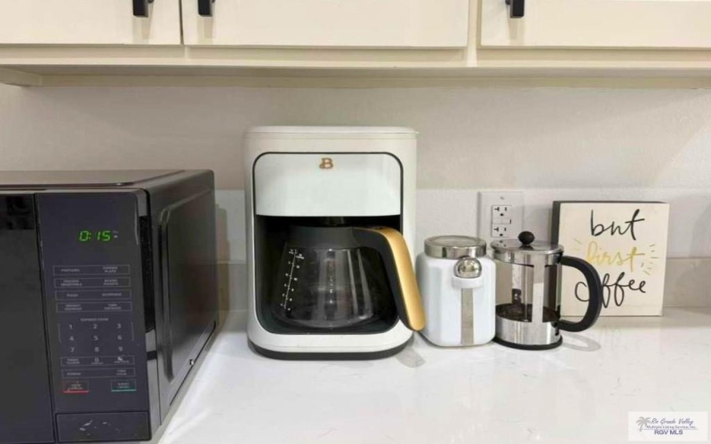 406 W 9TH ST. unit: Front Unit, LOS FRESNOS, TX 78566, 3 Habitaciones Habitaciones , ,2 BañosBaños,Residential Multi Family,En Venta,406 W 9TH ST. unit: Front Unit,0,29772458