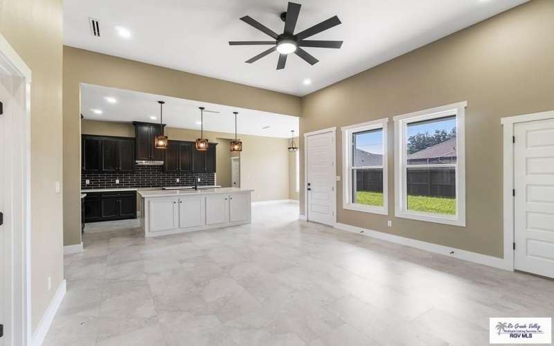 811 17TH ST., WESLACO, TX 78596, 3 Bedrooms Bedrooms, ,2 BathroomsBathrooms,Residential,For Sale,811 17TH ST.,0,29772504