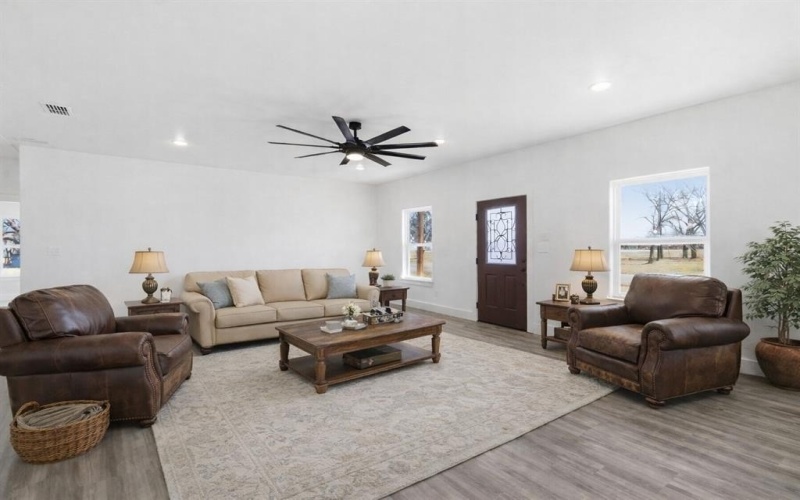 709 Harris Street, Cisco, TX 76471, 3 Habitaciones Habitaciones , ,2 BañosBaños,Residential,En Venta,709 Harris Street,0,21172097