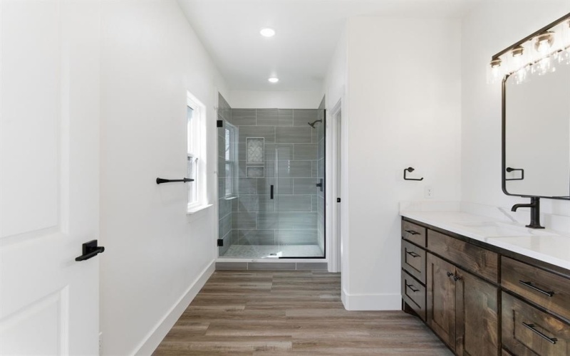 709 Harris Street, Cisco, TX 76471, 3 Habitaciones Habitaciones , ,2 BañosBaños,Residential,En Venta,709 Harris Street,0,21172097