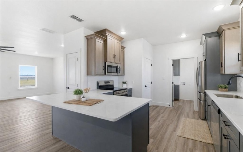 709 Harris Street, Cisco, TX 76471, 3 Habitaciones Habitaciones , ,2 BañosBaños,Residential,En Venta,709 Harris Street,0,21172097