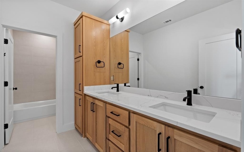 238 Glenview Circle, Belton, TX 76513, 4 Habitaciones Habitaciones , ,3 BañosBaños,Residential,En Venta,238 Glenview Circle,0,21189346