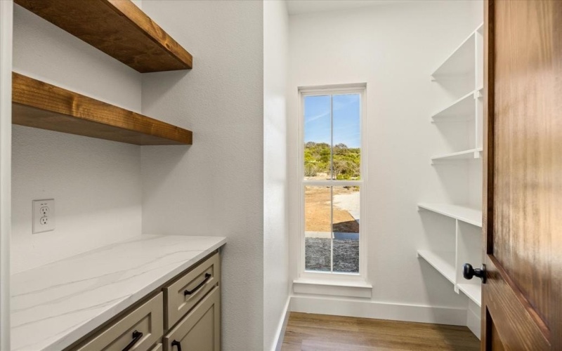 410 Hidden Lake, Bluff Dale, TX 76433, 3 Bedrooms Bedrooms, ,2 BathroomsBathrooms,Residential,For Sale,410 Hidden Lake,0,21189933