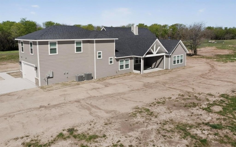 1636 County Road 4761, Sulphur Springs, TX 75482, 9 Habitaciones Habitaciones , ,3 BañosBaños,Residential,En Venta,1636 County Road 4761,0,21193078