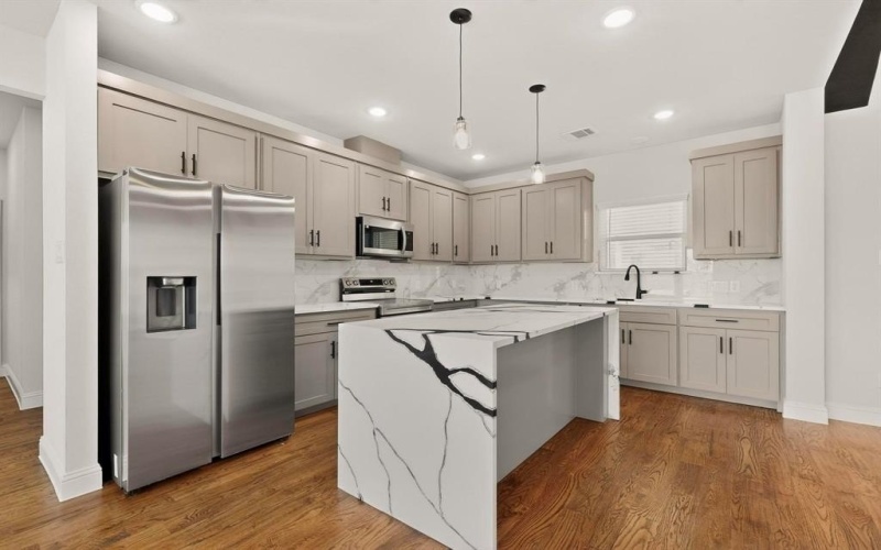 1636 County Road 4761, Sulphur Springs, TX 75482, 9 Habitaciones Habitaciones , ,3 BañosBaños,Residential,En Venta,1636 County Road 4761,0,21193078