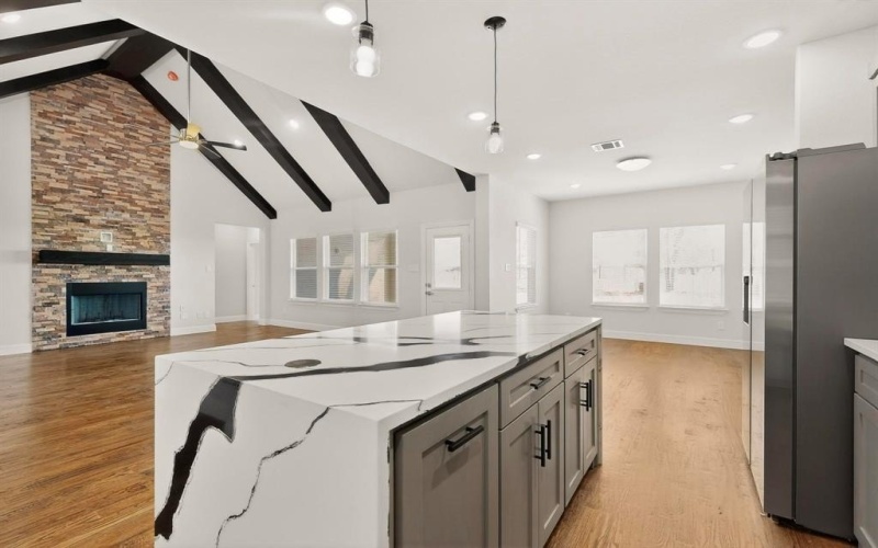 1636 County Road 4761, Sulphur Springs, TX 75482, 9 Habitaciones Habitaciones , ,3 BañosBaños,Residential,En Venta,1636 County Road 4761,0,21193078