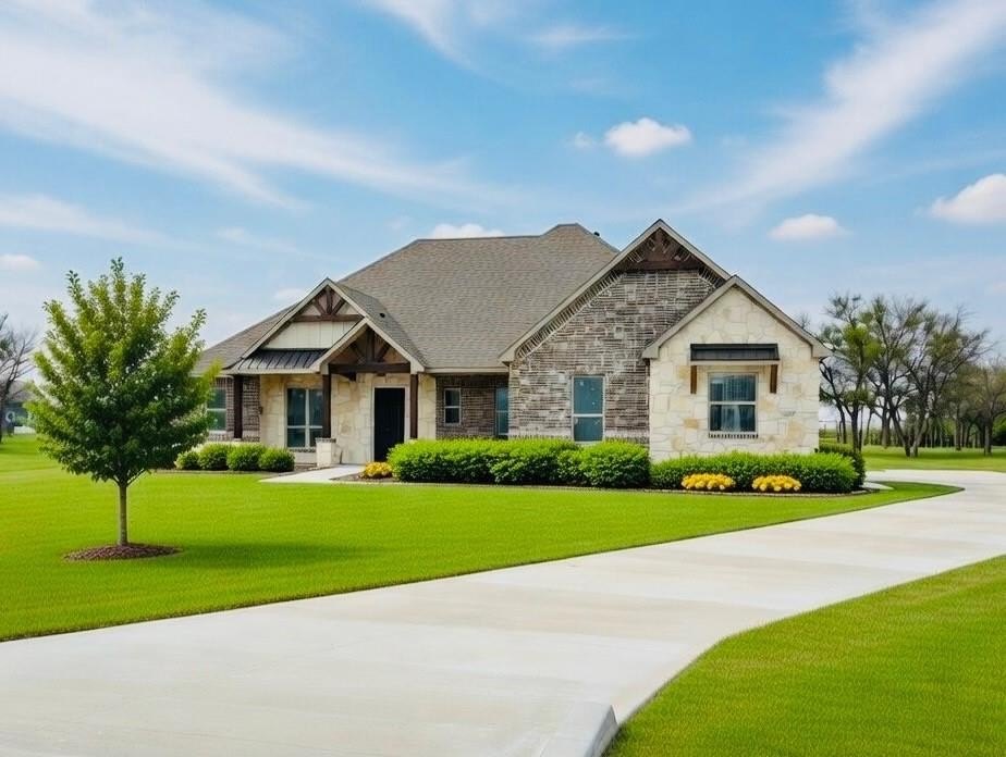 8400 Stallion Drive, Godley, TX 76044, 3 Bedrooms Bedrooms, ,2 BathroomsBathrooms,Residential,For Sale,8400 Stallion Drive,0,21193366