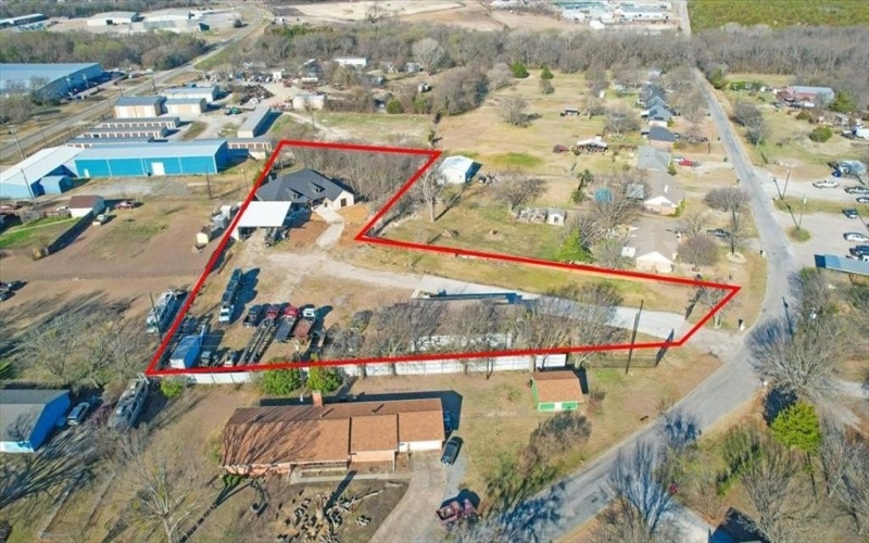 920 Oil Mill Road, Van Alstyne, TX 75495, 5 Habitaciones Habitaciones , ,3 BañosBaños,Residential,En Venta,920 Oil Mill Road,0,21194739