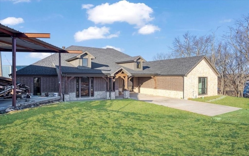 920 Oil Mill Road, Van Alstyne, TX 75495, 5 Habitaciones Habitaciones , ,3 BañosBaños,Residential,En Venta,920 Oil Mill Road,0,21194739