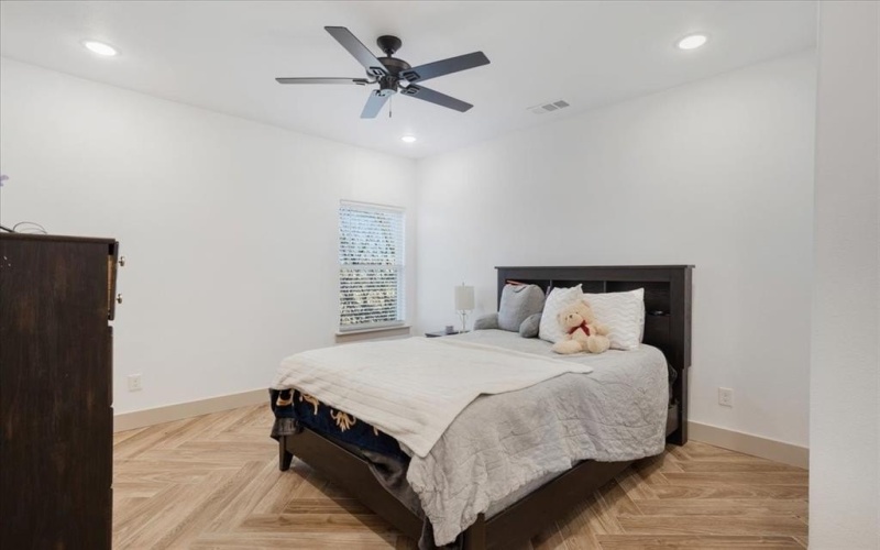 920 Oil Mill Road, Van Alstyne, TX 75495, 5 Habitaciones Habitaciones , ,3 BañosBaños,Residential,En Venta,920 Oil Mill Road,0,21194739