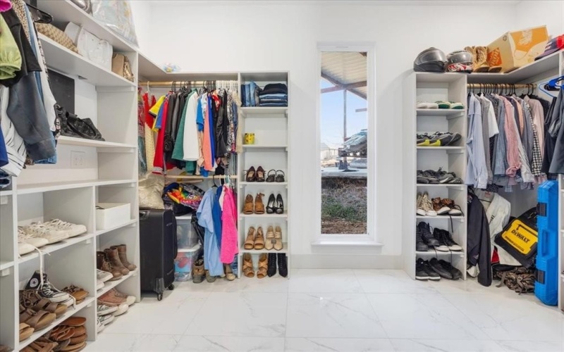 920 Oil Mill Road, Van Alstyne, TX 75495, 5 Habitaciones Habitaciones , ,3 BañosBaños,Residential,En Venta,920 Oil Mill Road,0,21194739